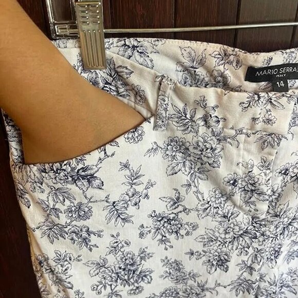 MARIO SERRANI Italy Stretch Pretty Light Blue Floral Ankle Crop Pants Size 14 - Picture 7 of 10